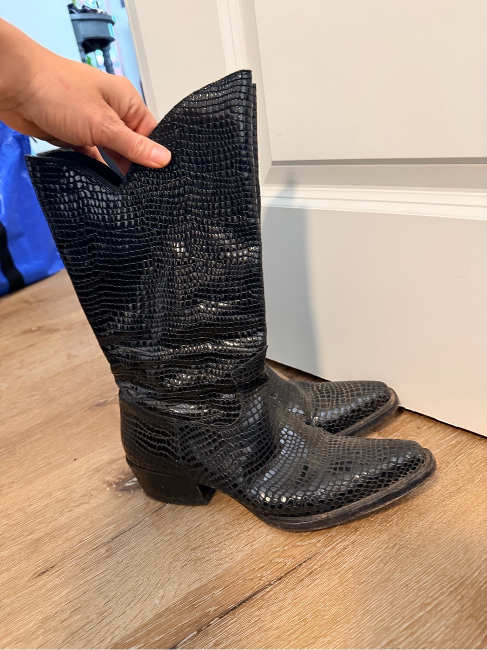 Italian Leather Croc-Embossed Western Style Boots